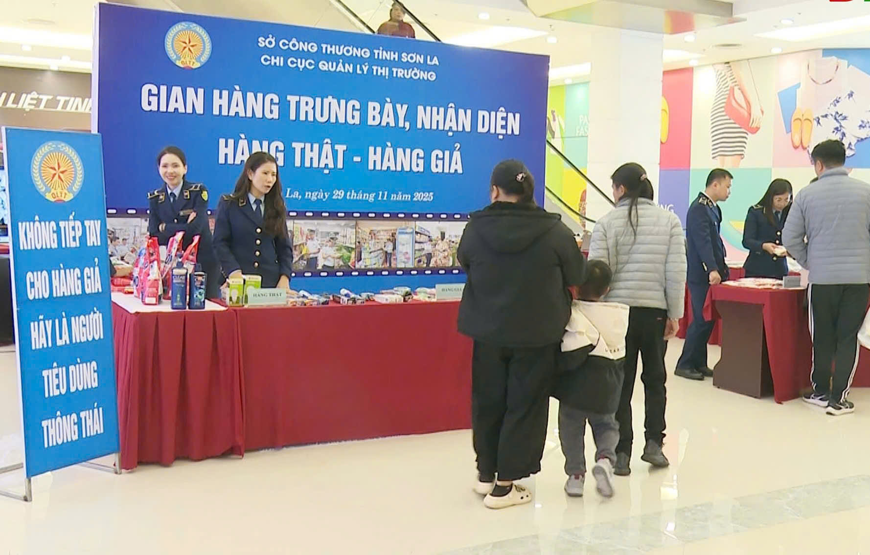 Chi cục QLTT Sơn La tổ chức chuỗi sự kiện hưởng ứng Ngày phòng, chống hàng giả, hàng nhái 29/11